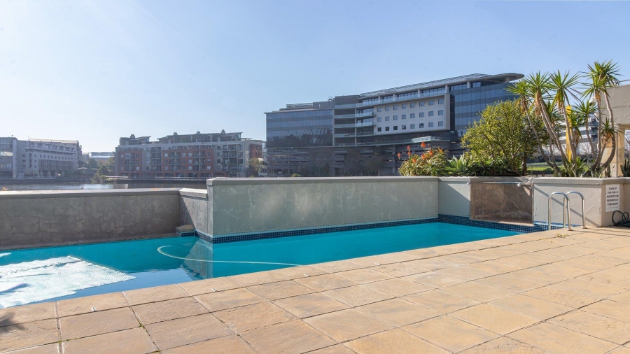 2 Bedroom Property for Sale in Tyger Valley Western Cape